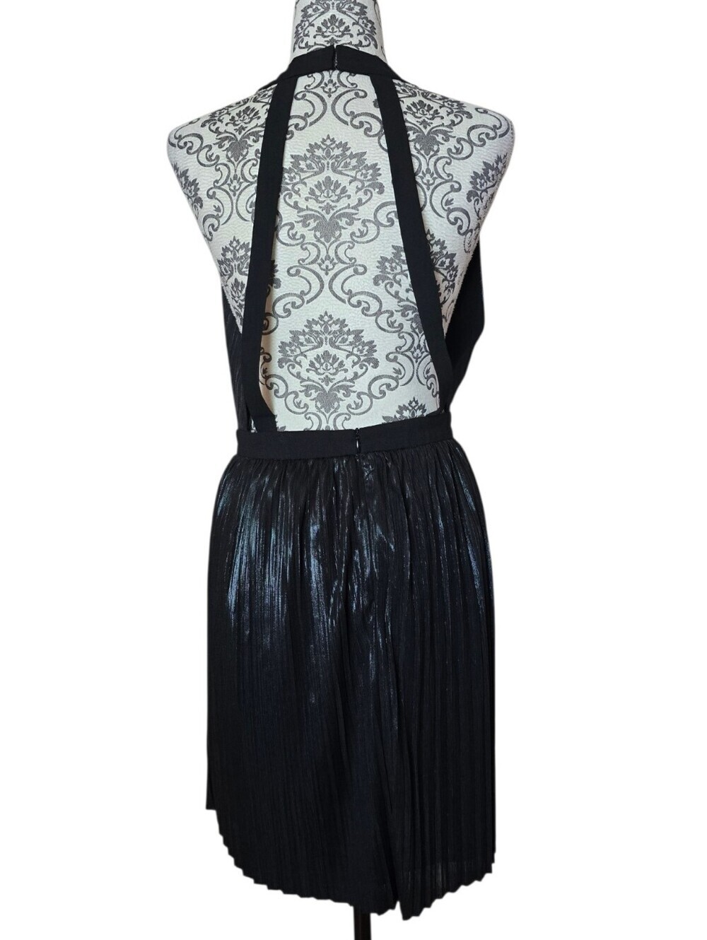 Gentle Fawn Black Shimmery Pleated Backless Cocktail Dress Size 6 - Picture 4 of 15